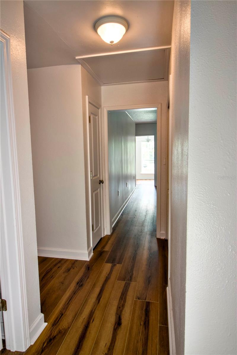 1114 OAK DR, LEESBURG, FL, 34748