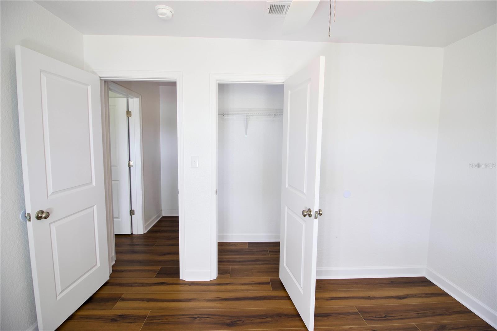 1114 OAK DR, LEESBURG, FL, 34748