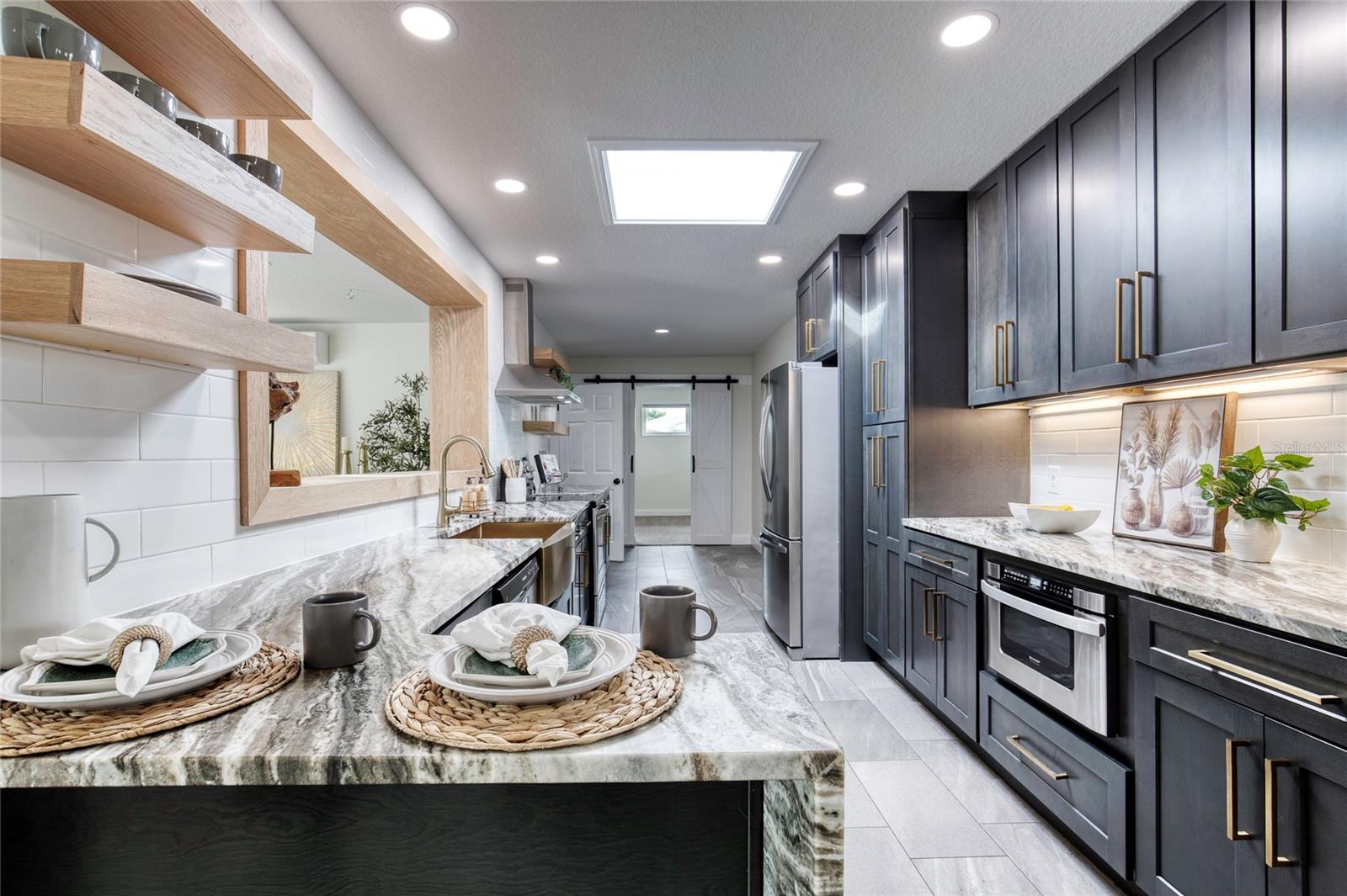 14 SUNSET TER, DAYTONA BEACH, FL, 32118