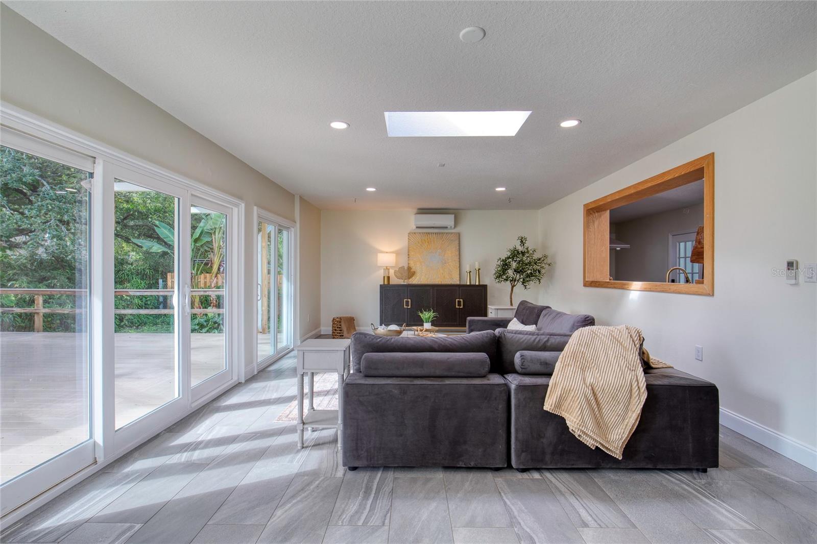 14 SUNSET TER, DAYTONA BEACH, FL, 32118