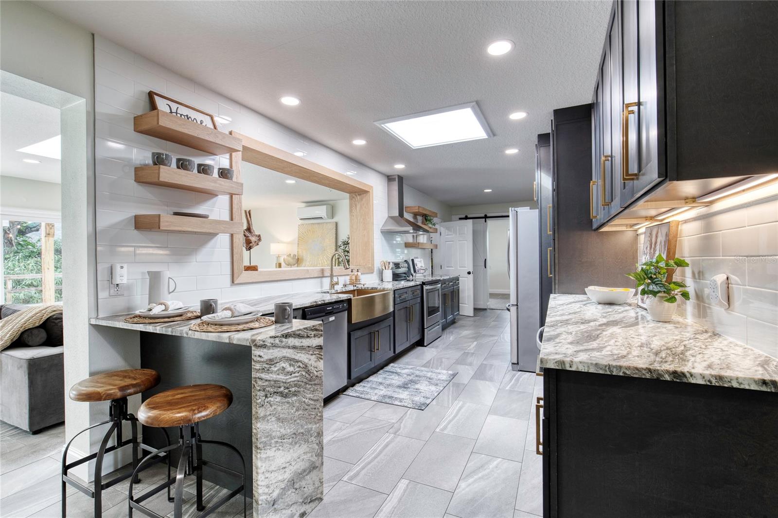 14 SUNSET TER, DAYTONA BEACH, FL, 32118