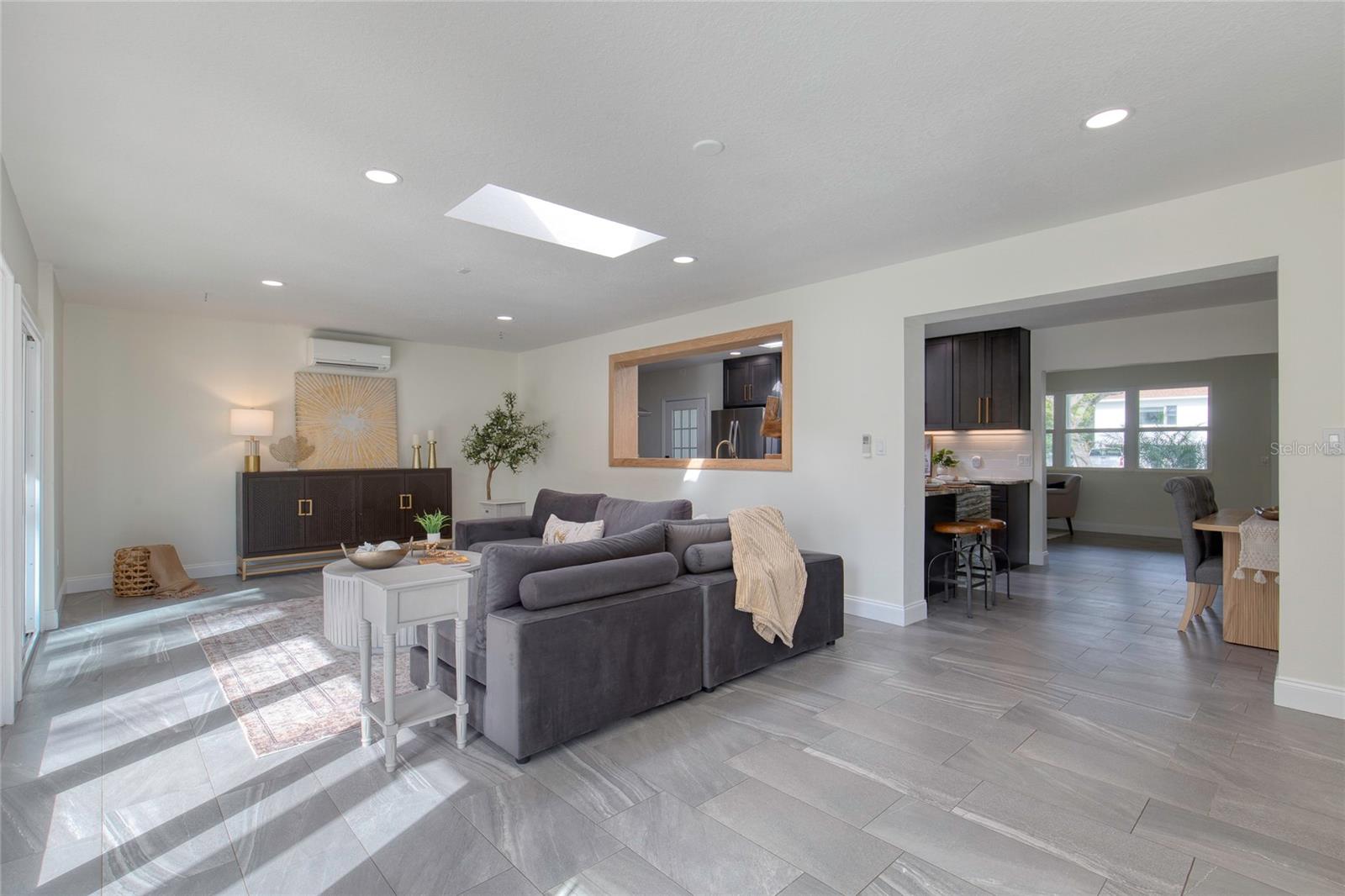 14 SUNSET TER, DAYTONA BEACH, FL, 32118