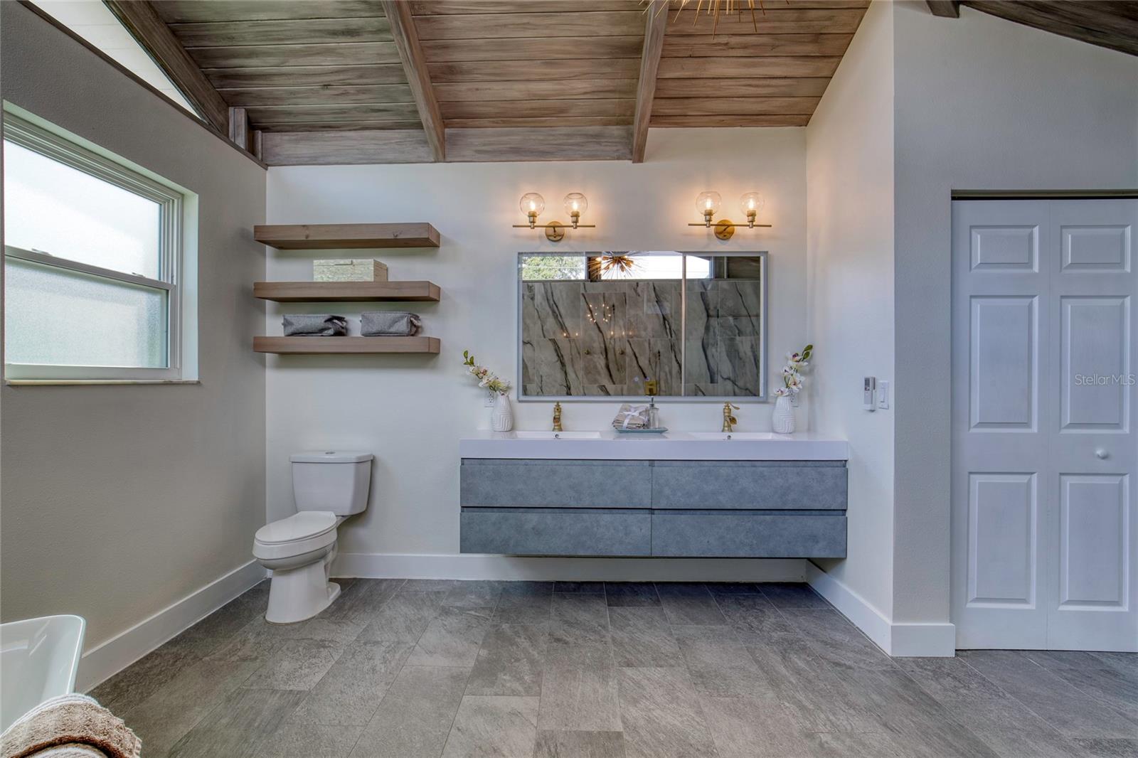 14 SUNSET TER, DAYTONA BEACH, FL, 32118