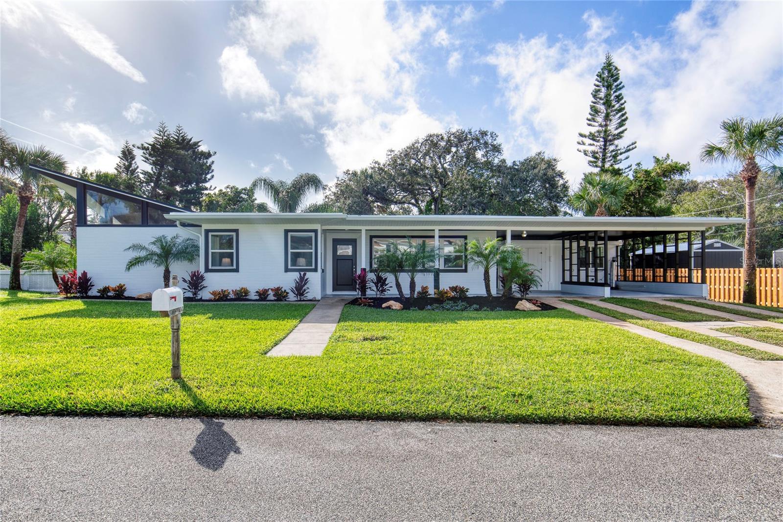 14 SUNSET TER, DAYTONA BEACH, FL, 32118