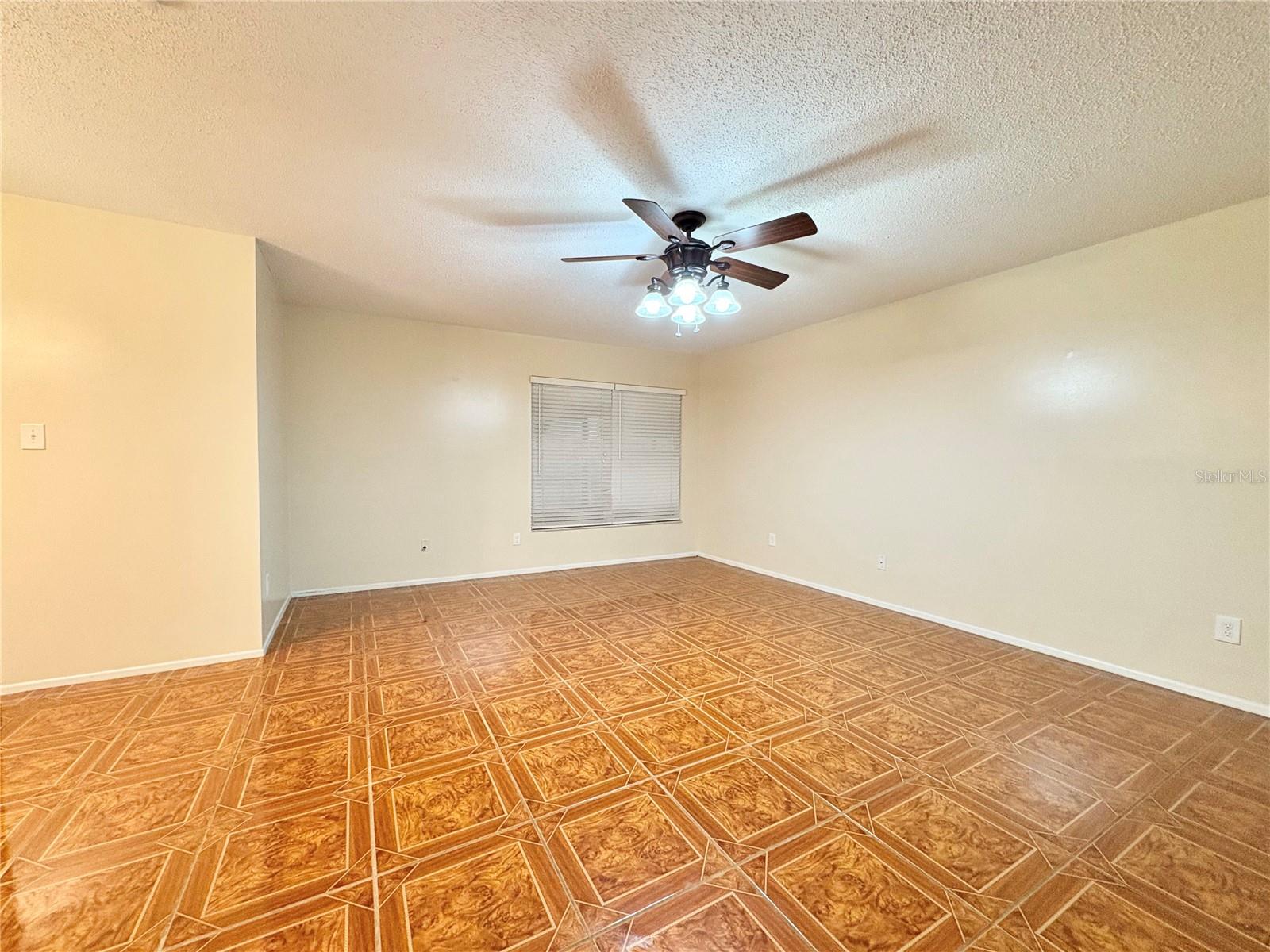 5305 FLYING EAGLE LN, KISSIMMEE, FL, 34746