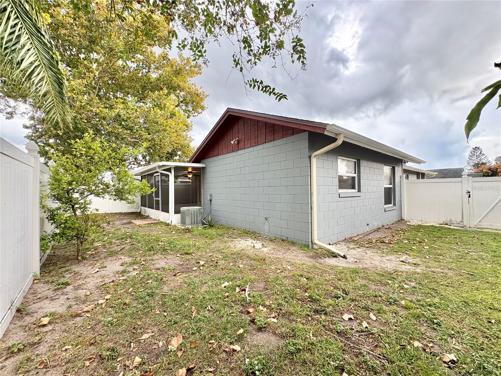 5305 FLYING EAGLE LN, KISSIMMEE, FL, 34746