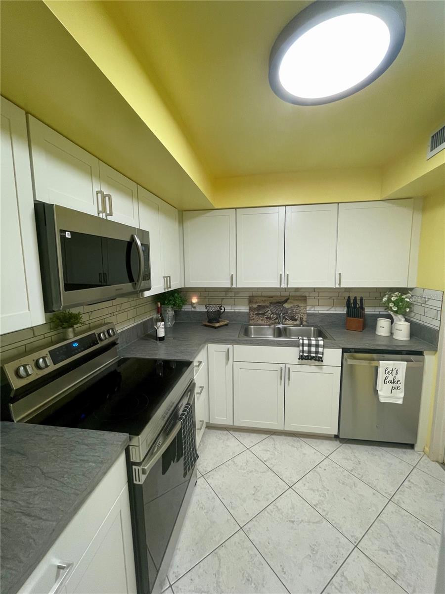 1224 S PENINSULA DR #304, DAYTONA BEACH, FL, 32118