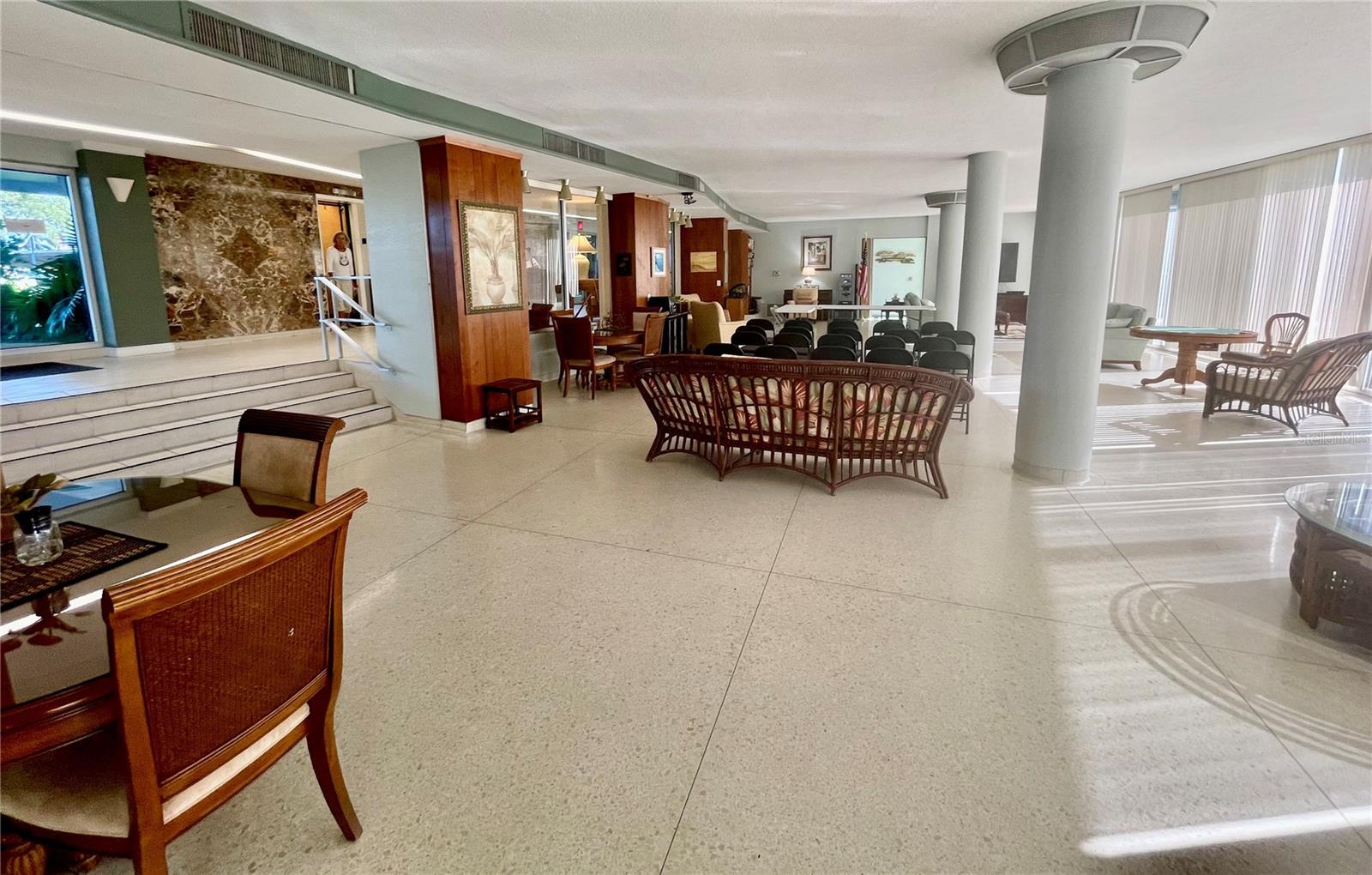 1224 S PENINSULA DR #304, DAYTONA BEACH, FL, 32118