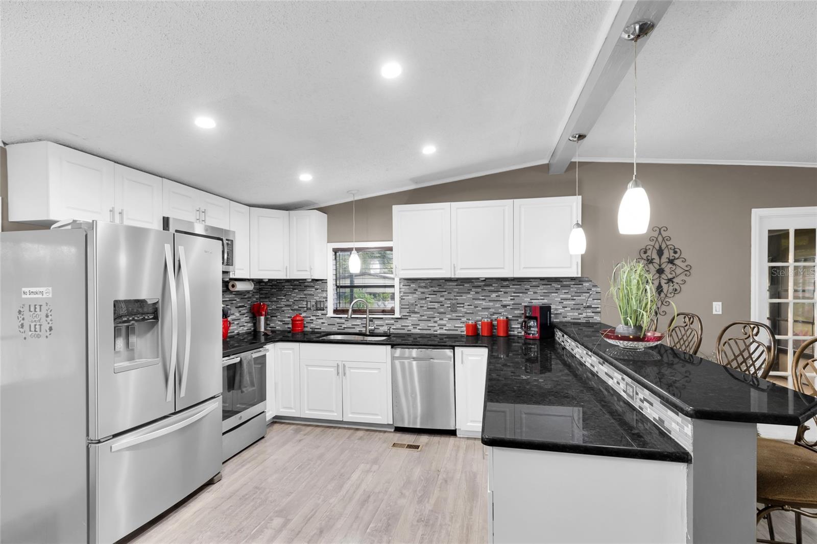 306 S TIMBER TRL, WILDWOOD, FL, 34785