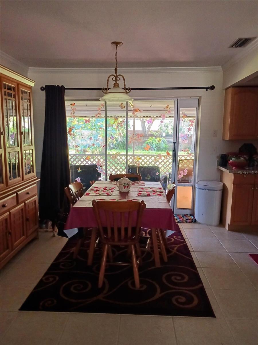 1586 BEACON DR, PORT CHARLOTTE, FL, 33952