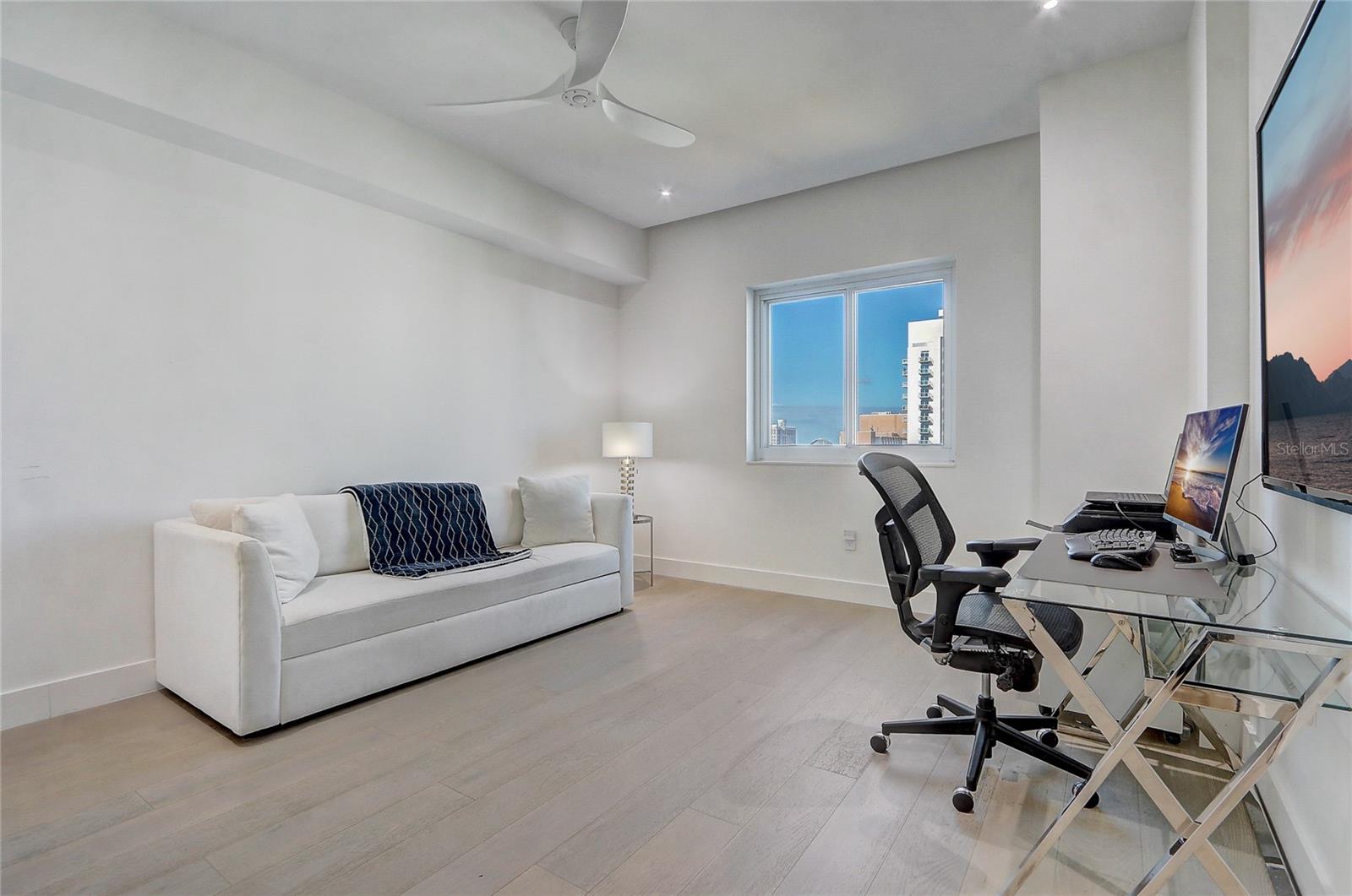 100 S EOLA DR #1614, ORLANDO, FL, 32801