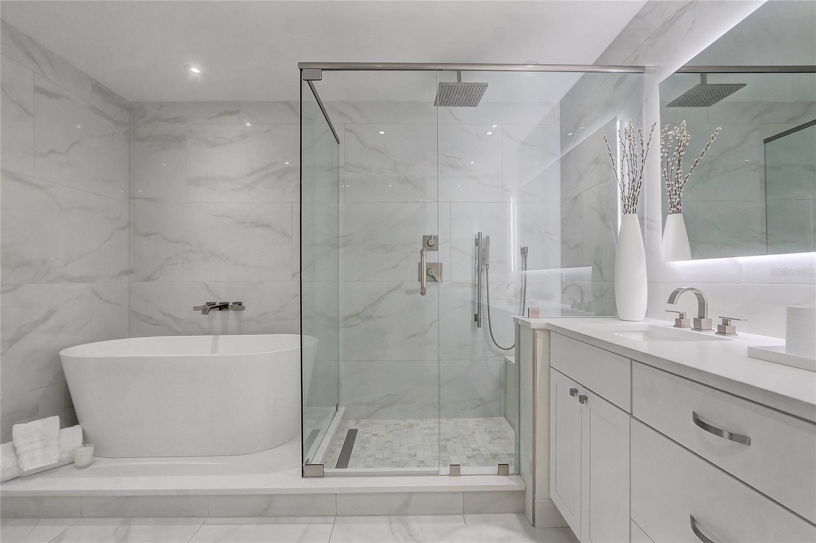 100 S EOLA DR #1614, ORLANDO, FL, 32801