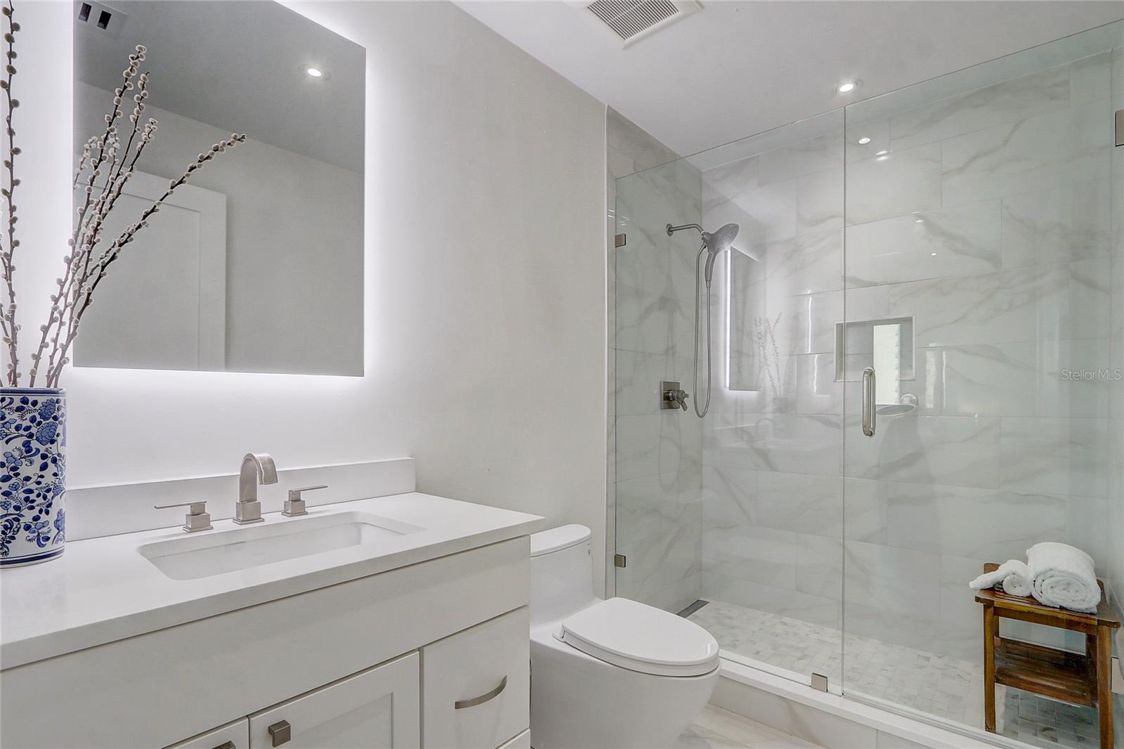 100 S EOLA DR #1614, ORLANDO, FL, 32801