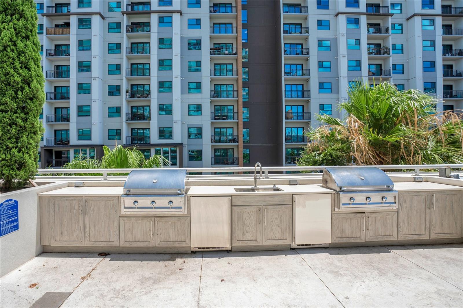 100 S EOLA DR #1614, ORLANDO, FL, 32801