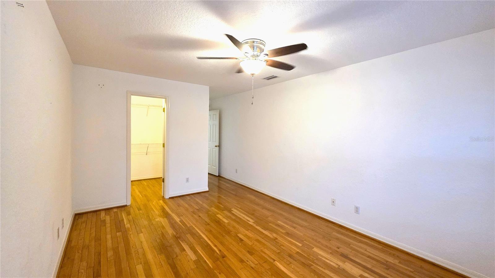 381 1ST AVE SW, LARGO, FL, 33770