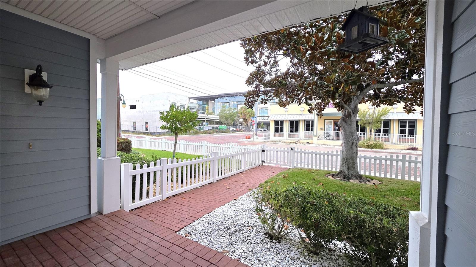 381 1ST AVE SW, LARGO, FL, 33770