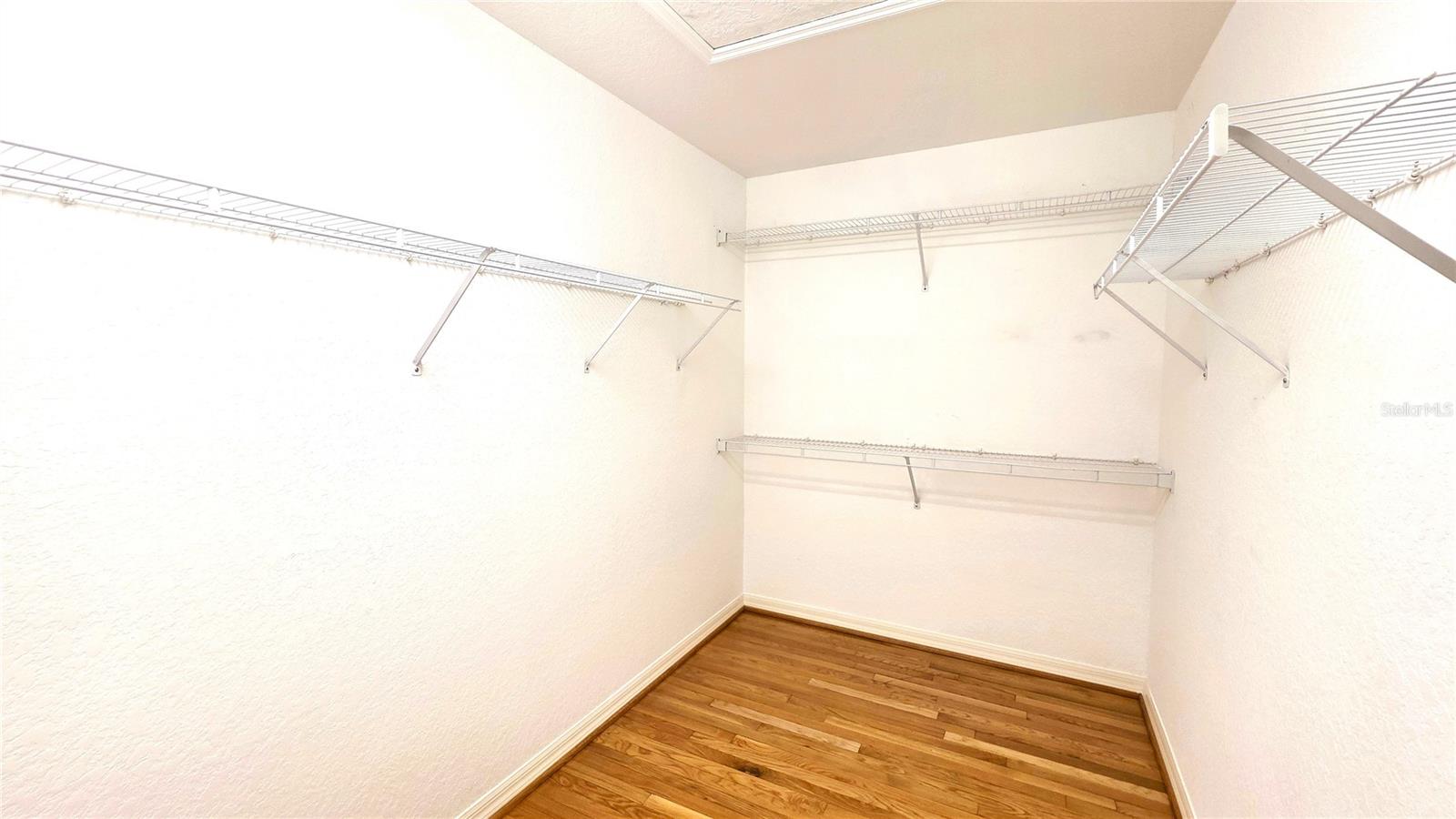 381 1ST AVE SW, LARGO, FL, 33770