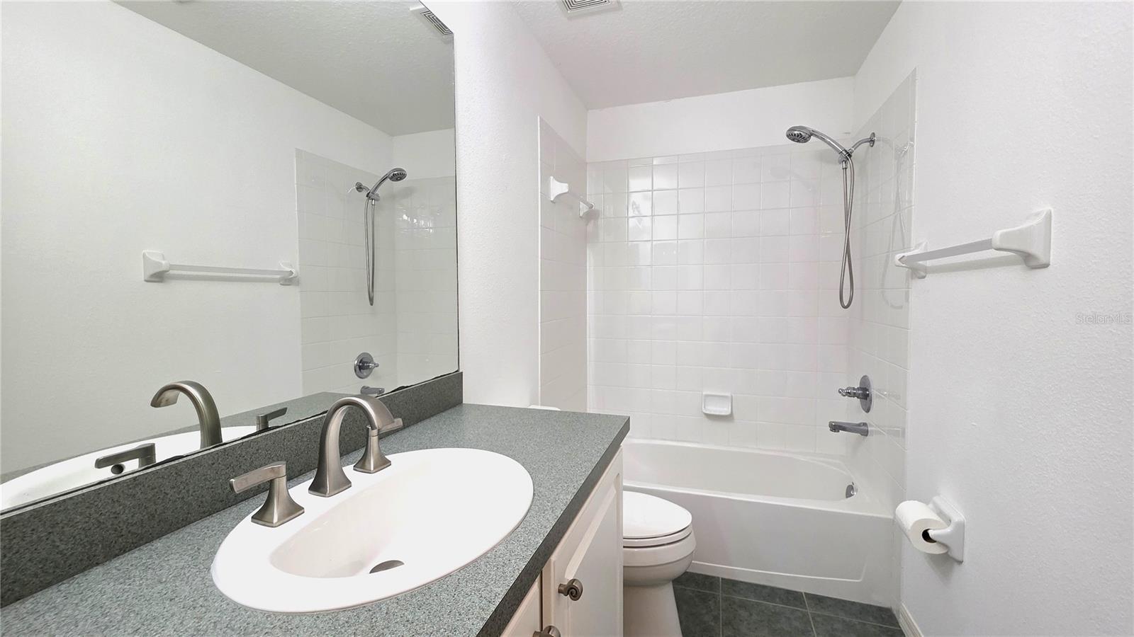 381 1ST AVE SW, LARGO, FL, 33770