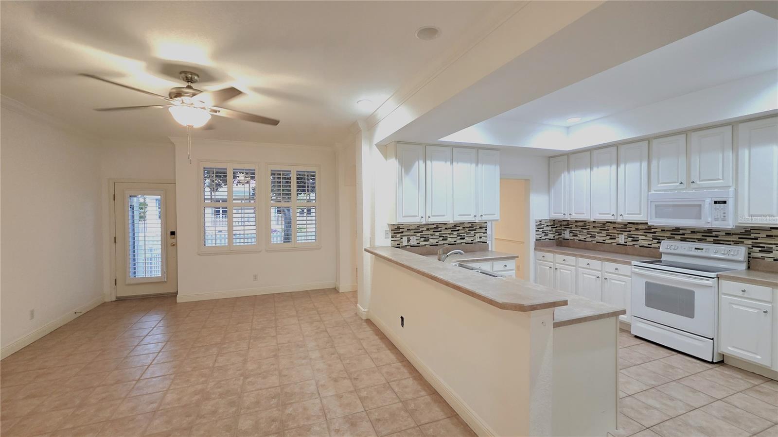 381 1ST AVE SW, LARGO, FL, 33770