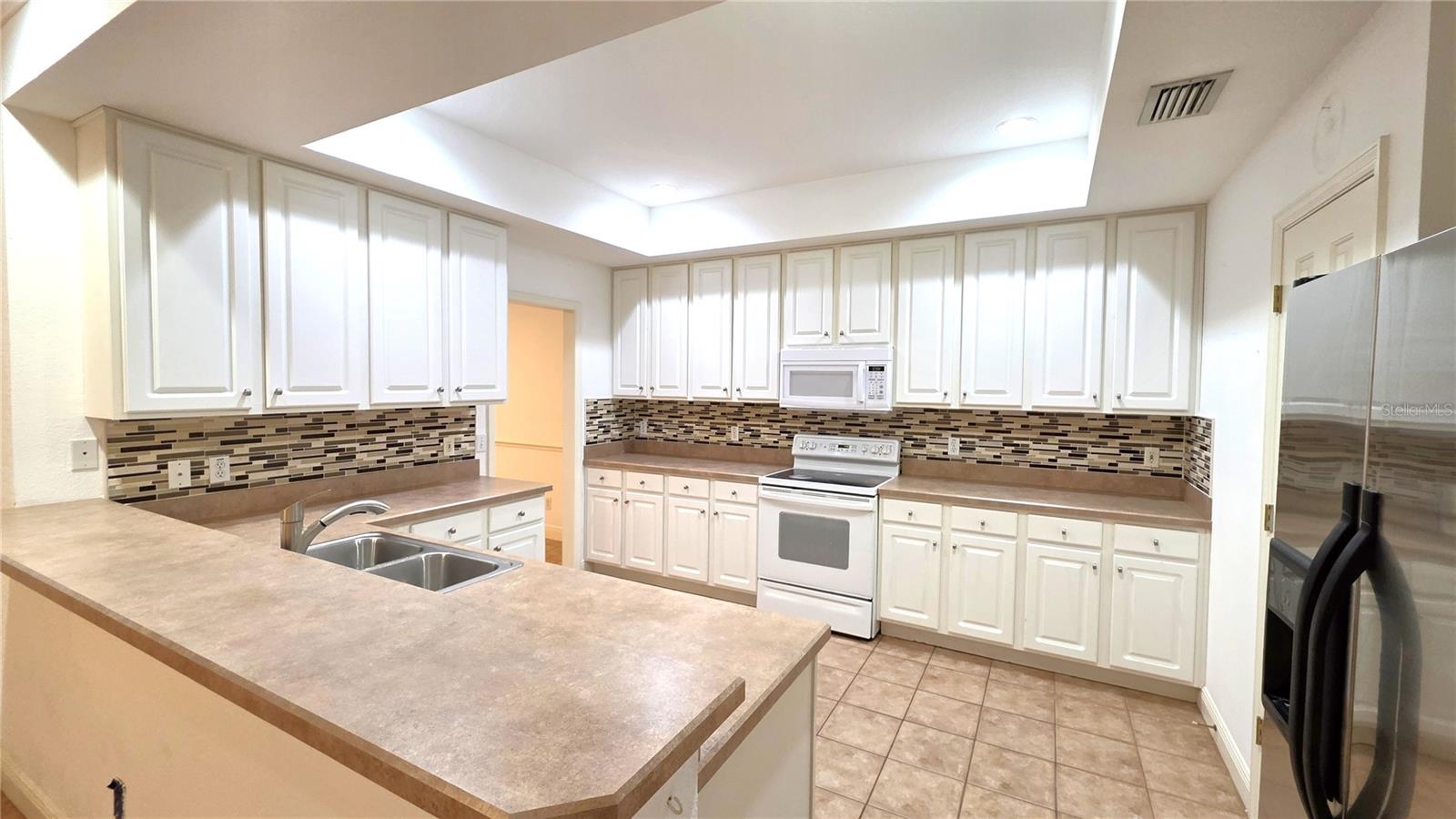 381 1ST AVE SW, LARGO, FL, 33770