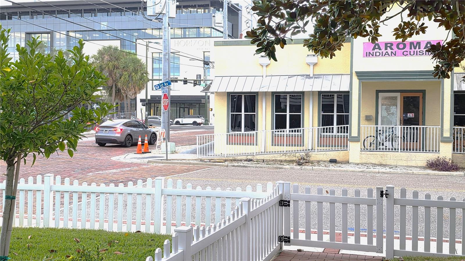 381 1ST AVE SW, LARGO, FL, 33770