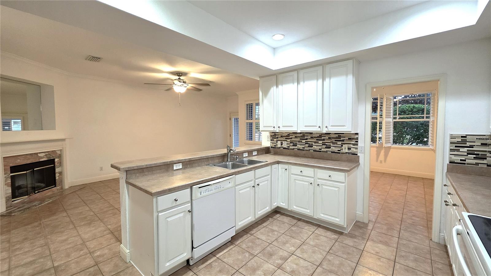 381 1ST AVE SW, LARGO, FL, 33770