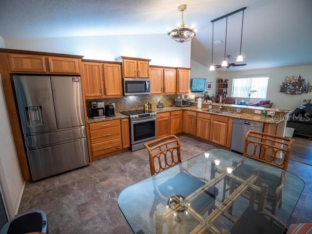 2167 KERWOOD LOOP, THE VILLAGES, FL, 32162