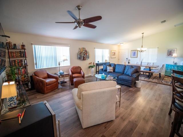 2167 KERWOOD LOOP, THE VILLAGES, FL, 32162