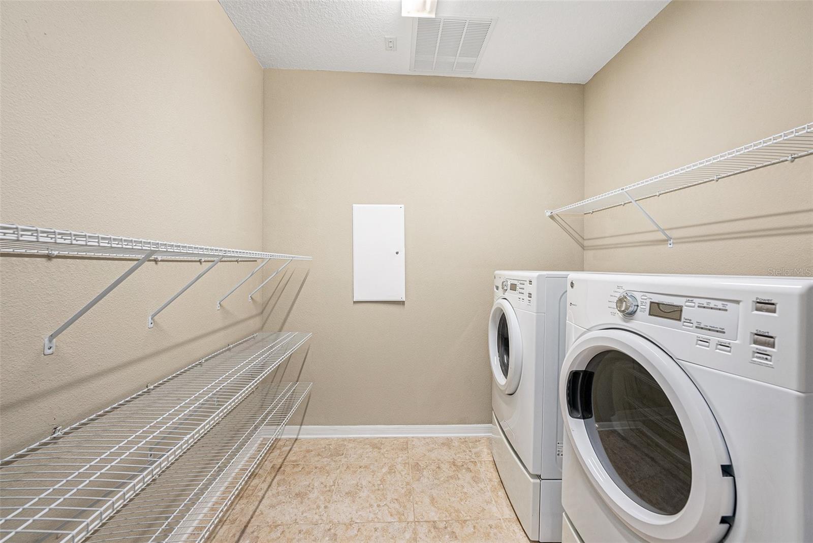 10661 PICTORIAL PARK DR, TAMPA, FL, 33647