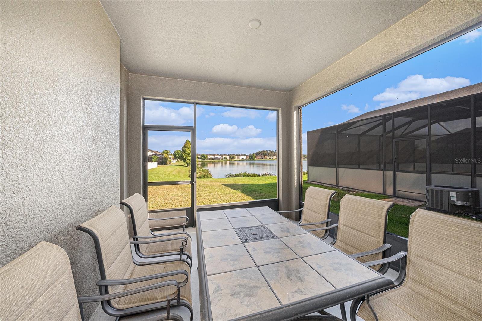 10661 PICTORIAL PARK DR, TAMPA, FL, 33647