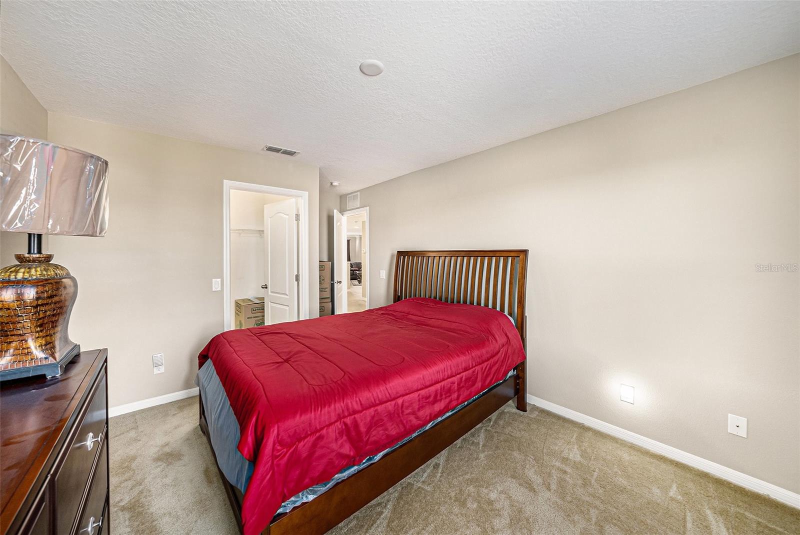 10661 PICTORIAL PARK DR, TAMPA, FL, 33647