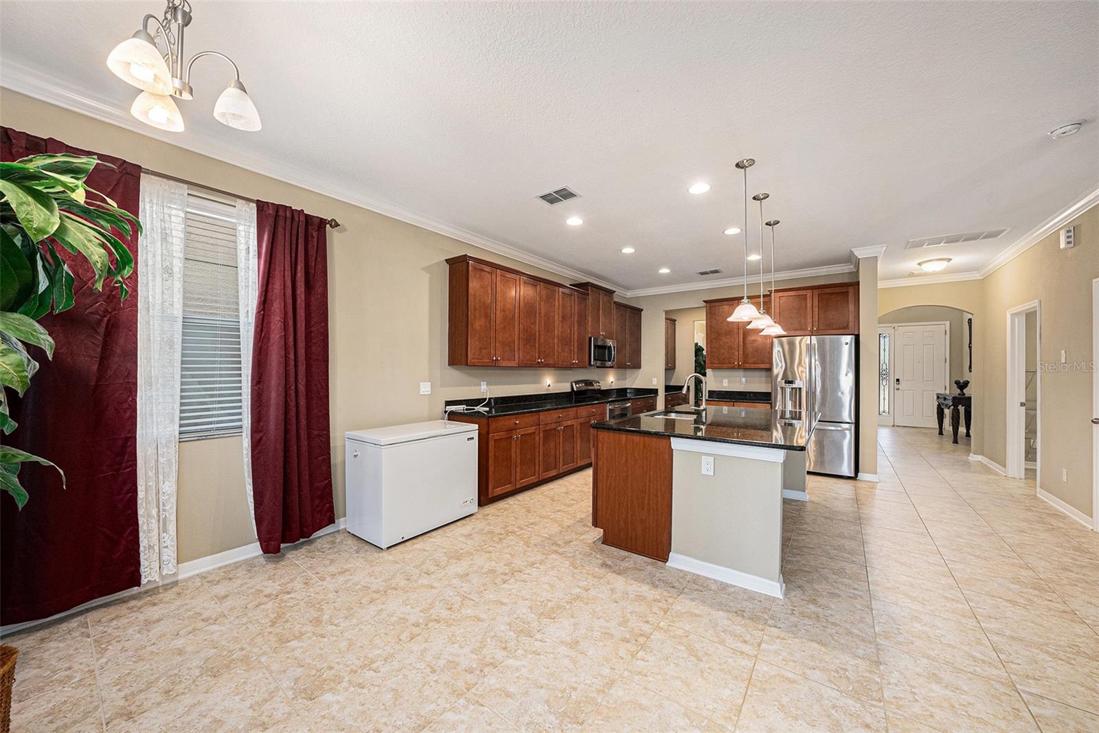 10661 PICTORIAL PARK DR, TAMPA, FL, 33647