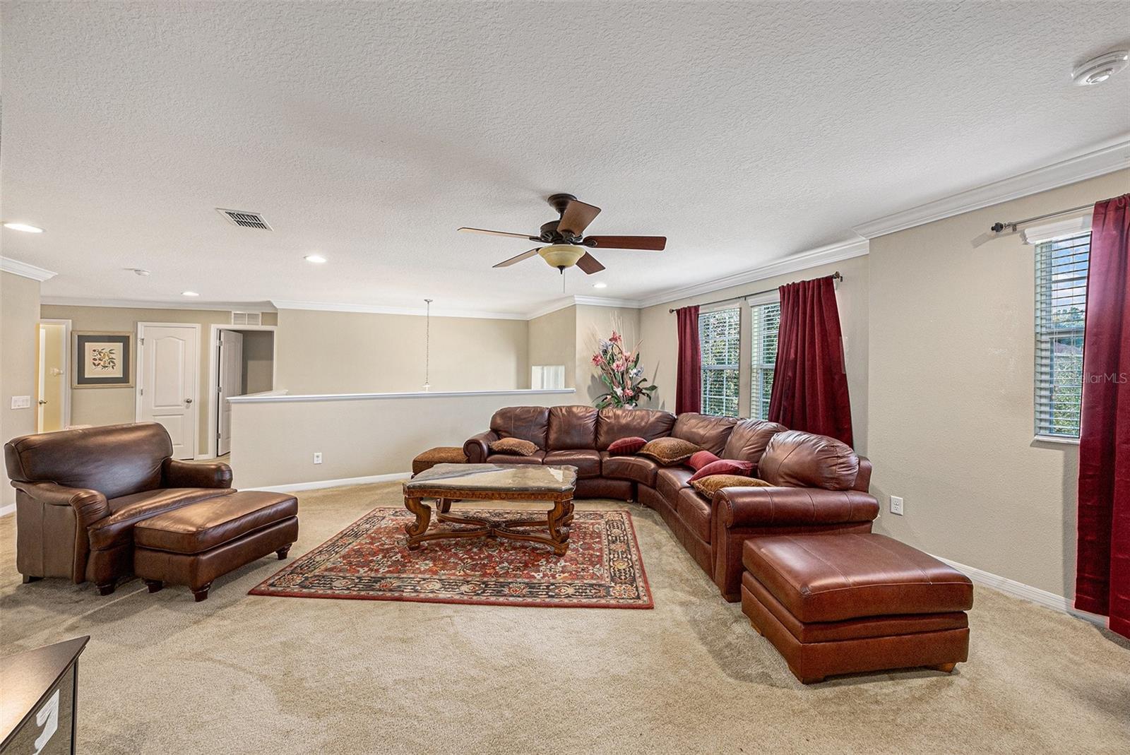 10661 PICTORIAL PARK DR, TAMPA, FL, 33647