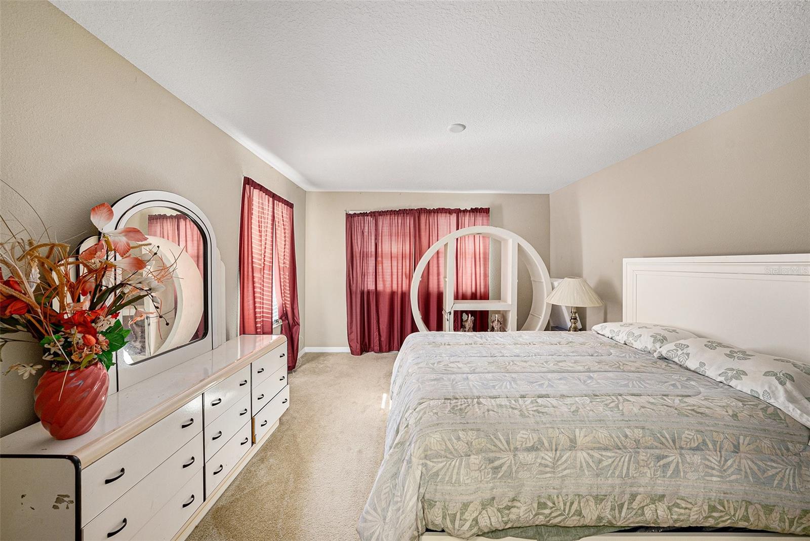 10661 PICTORIAL PARK DR, TAMPA, FL, 33647