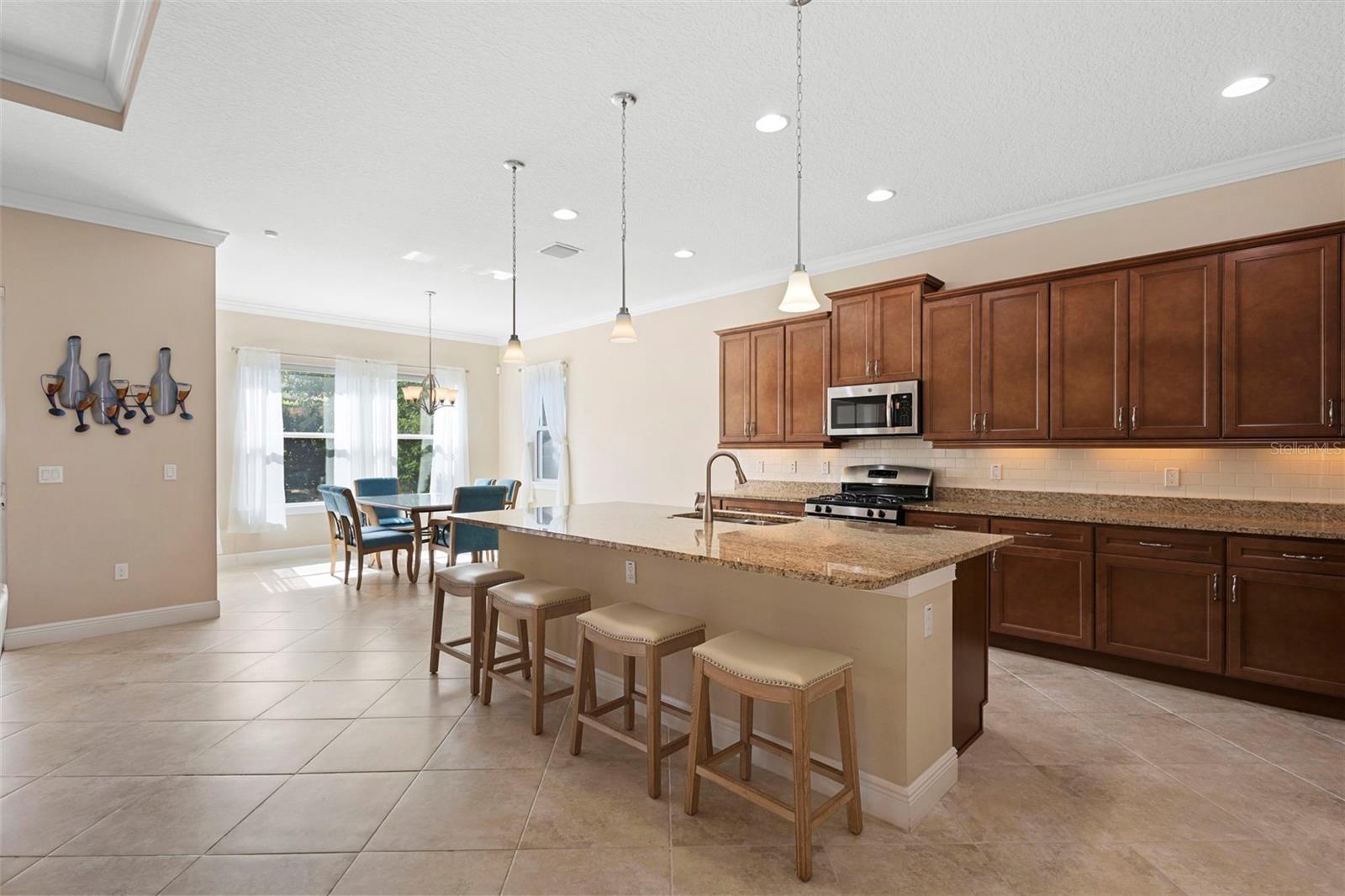 108 BEDFORD CT, DELAND, FL, 32724