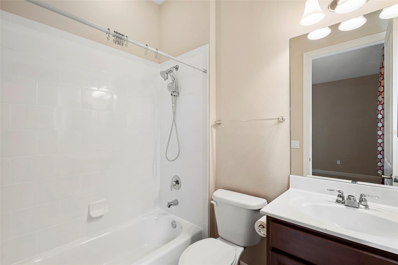 108 BEDFORD CT, DELAND, FL, 32724