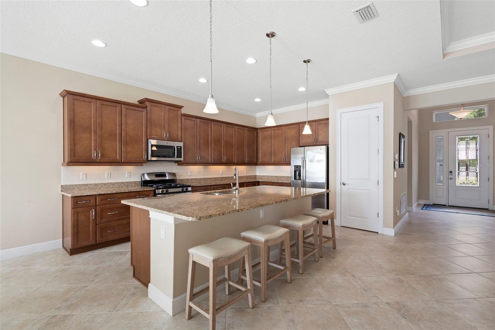 108 BEDFORD CT, DELAND, FL, 32724