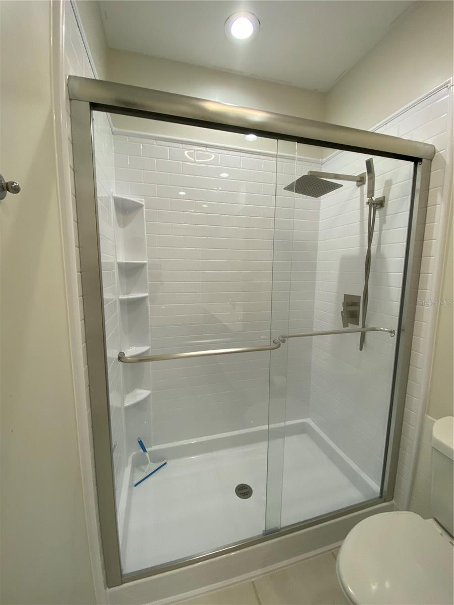 9221 NORTHLAKE PKWY, ORLANDO, FL, 32827