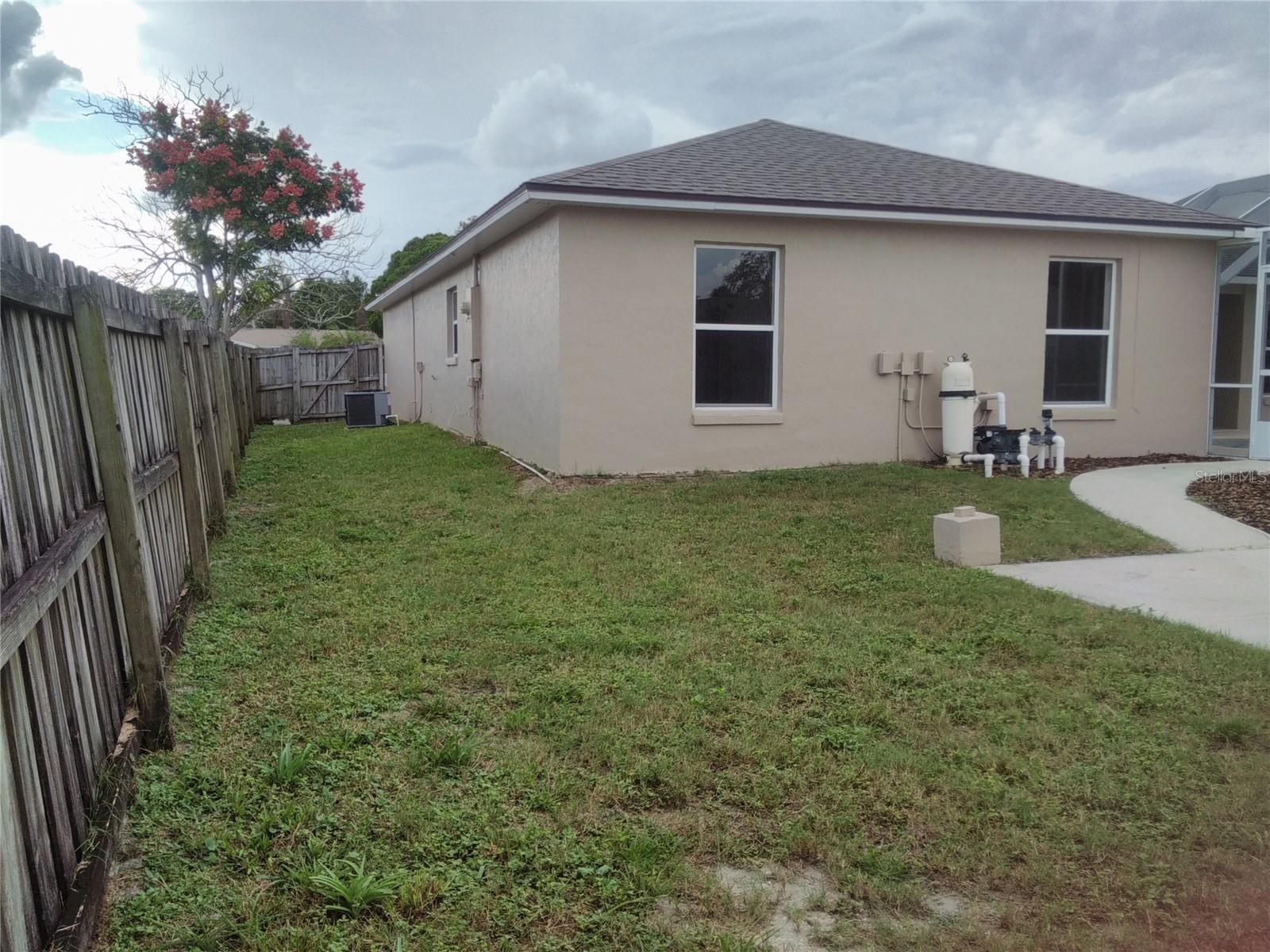 1074 WILMINGTON DR, DELTONA, FL, 32725