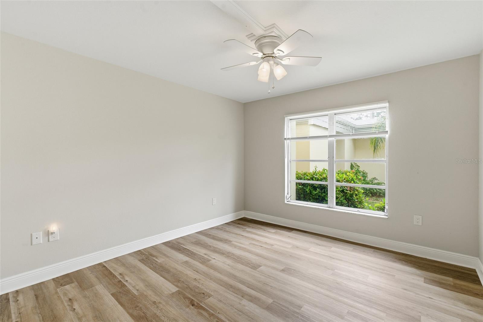 C7516878 Property Photo