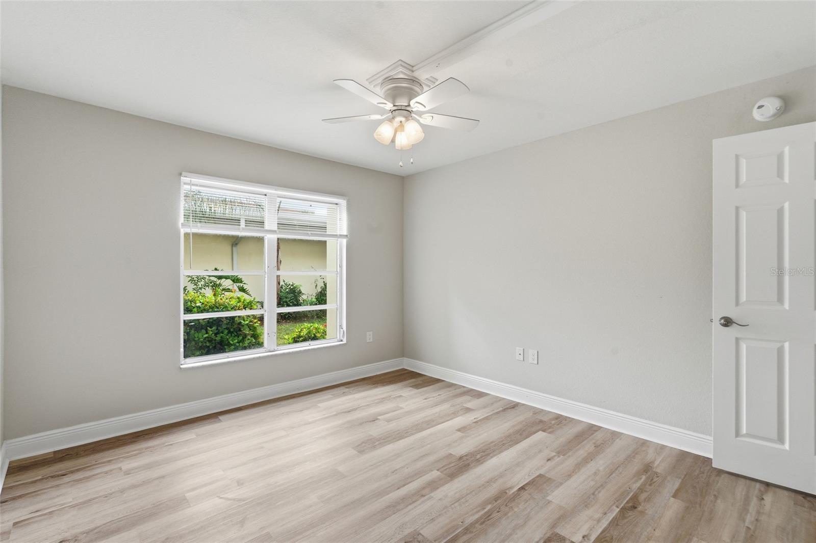 C7516878 Property Photo