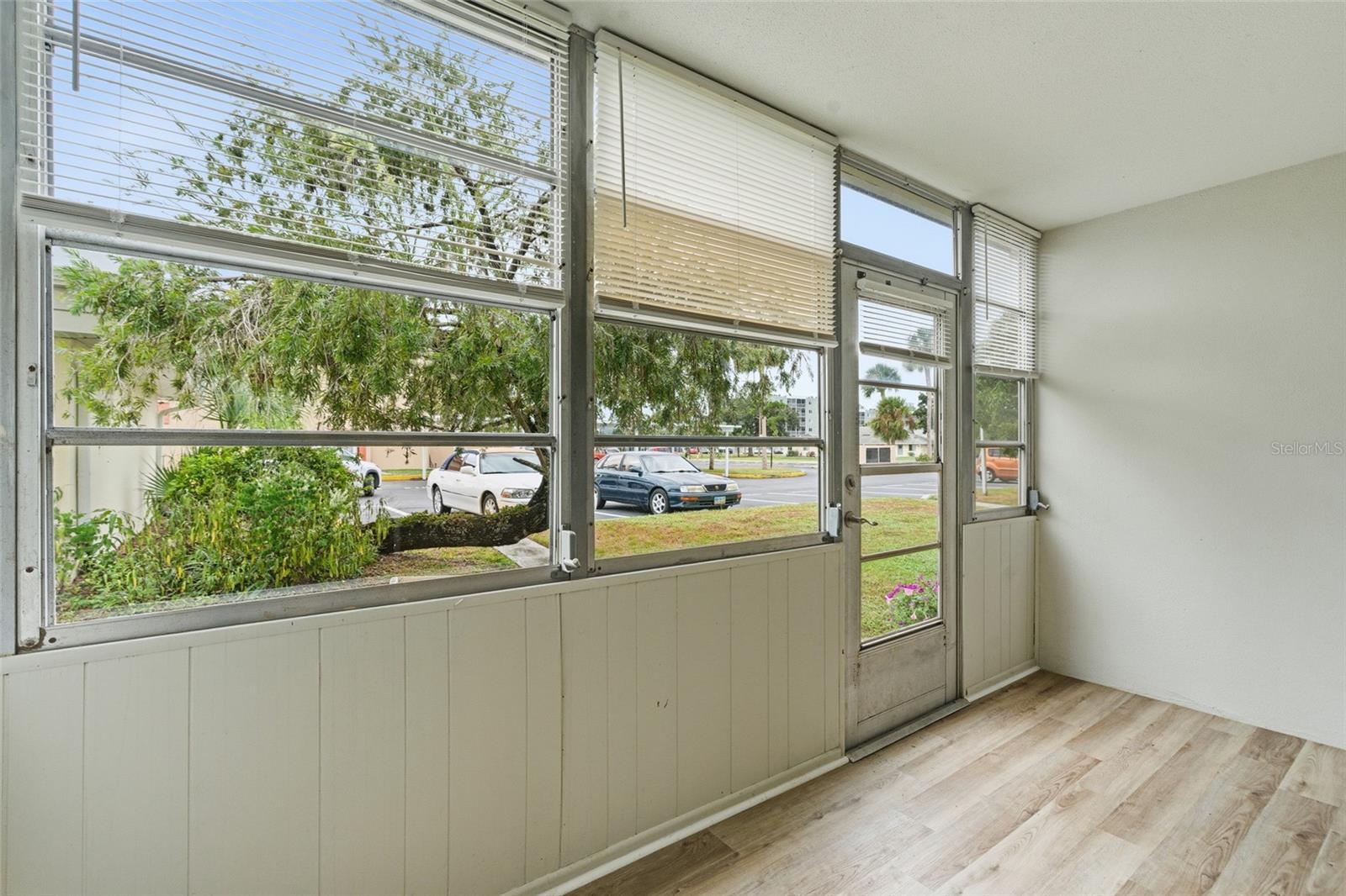 C7516878 Property Photo