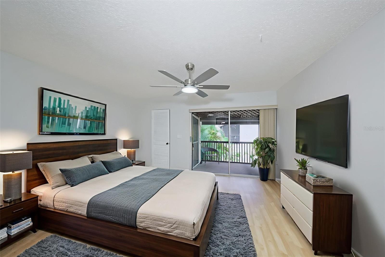 1028 APOLLO BEACH BLVD #2, APOLLO BEACH, FL, 33572