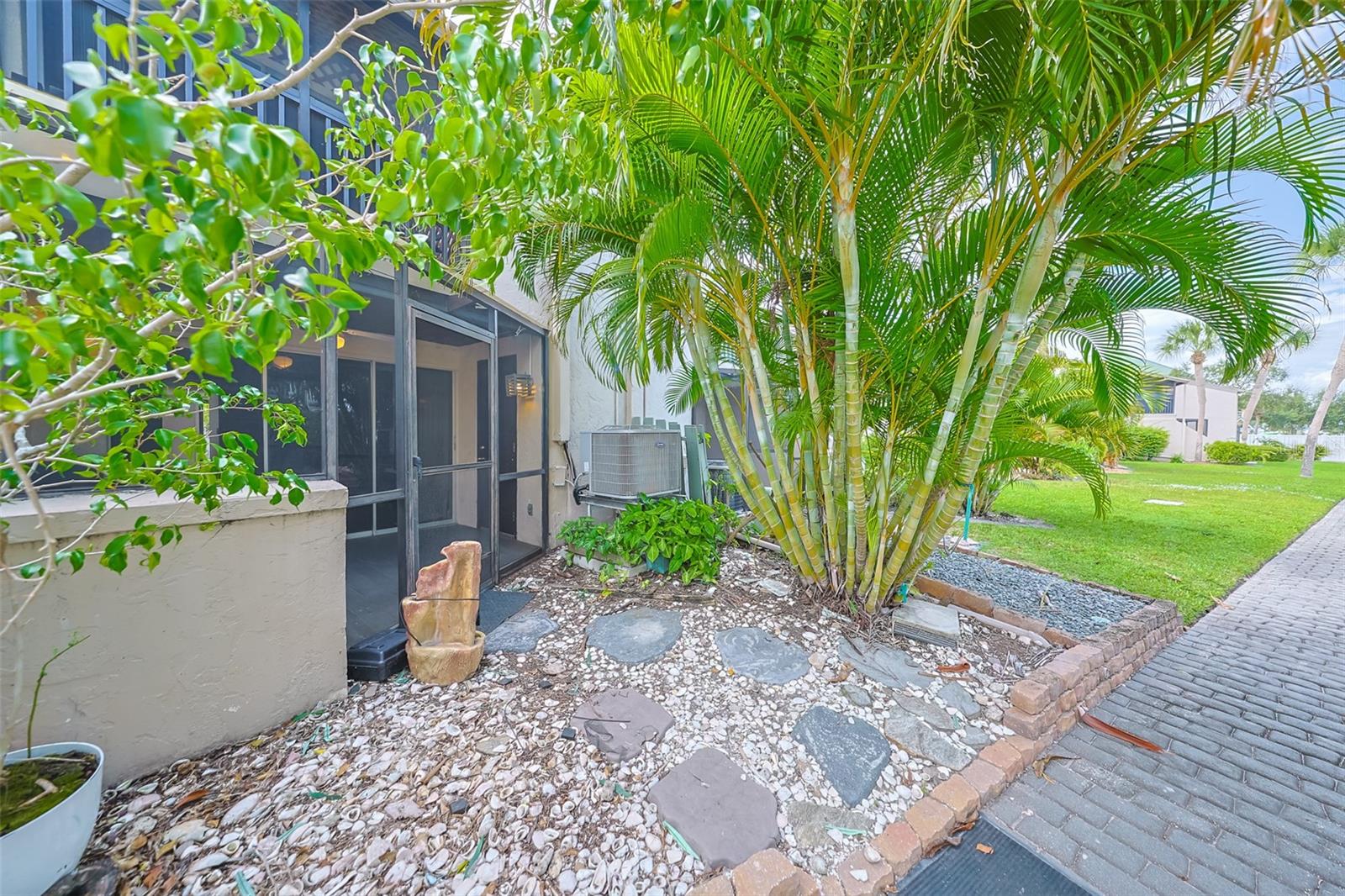 1028 APOLLO BEACH BLVD #2, APOLLO BEACH, FL, 33572