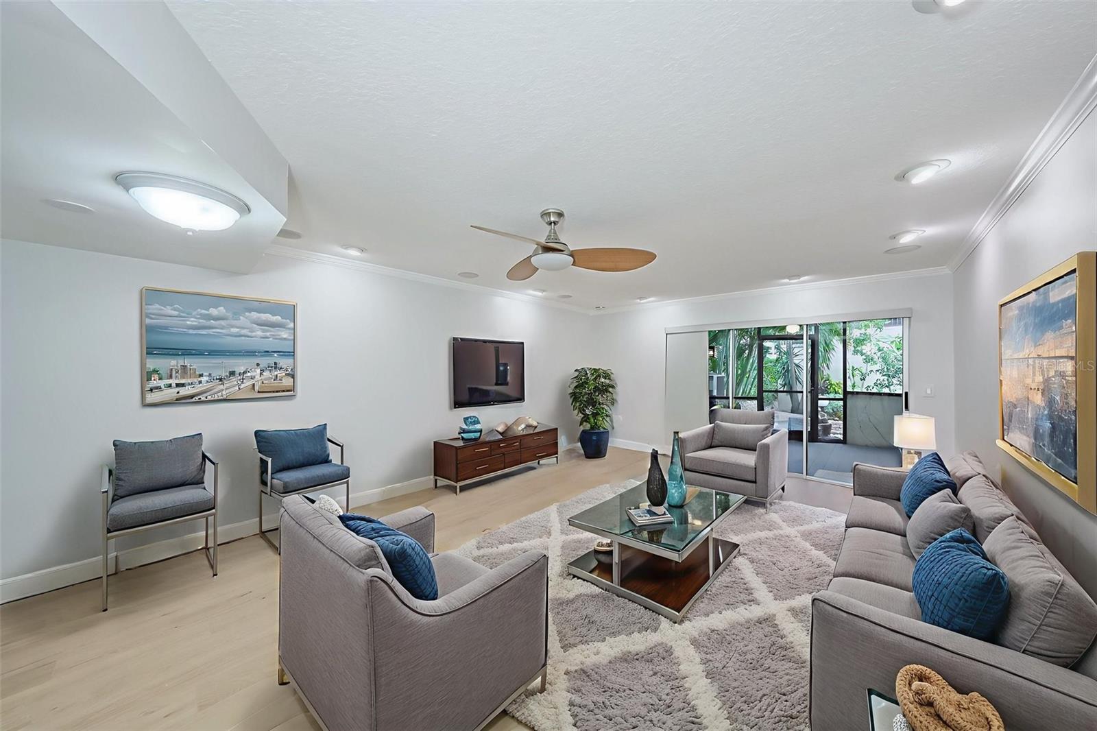 1028 APOLLO BEACH BLVD #2, APOLLO BEACH, FL, 33572