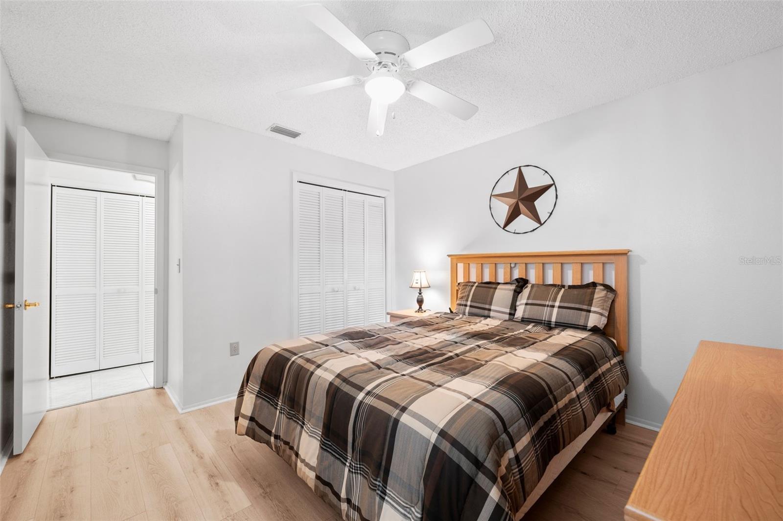 4557 GLEN HOLW, NEW PORT RICHEY, FL, 34653