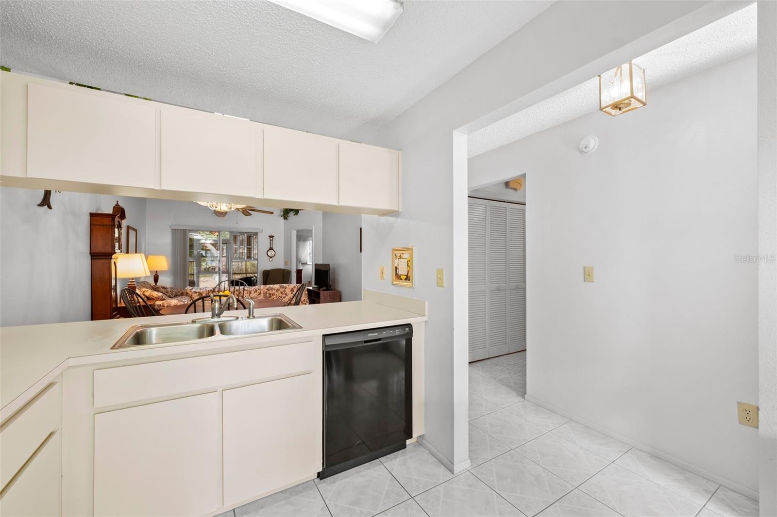 4557 GLEN HOLW, NEW PORT RICHEY, FL, 34653