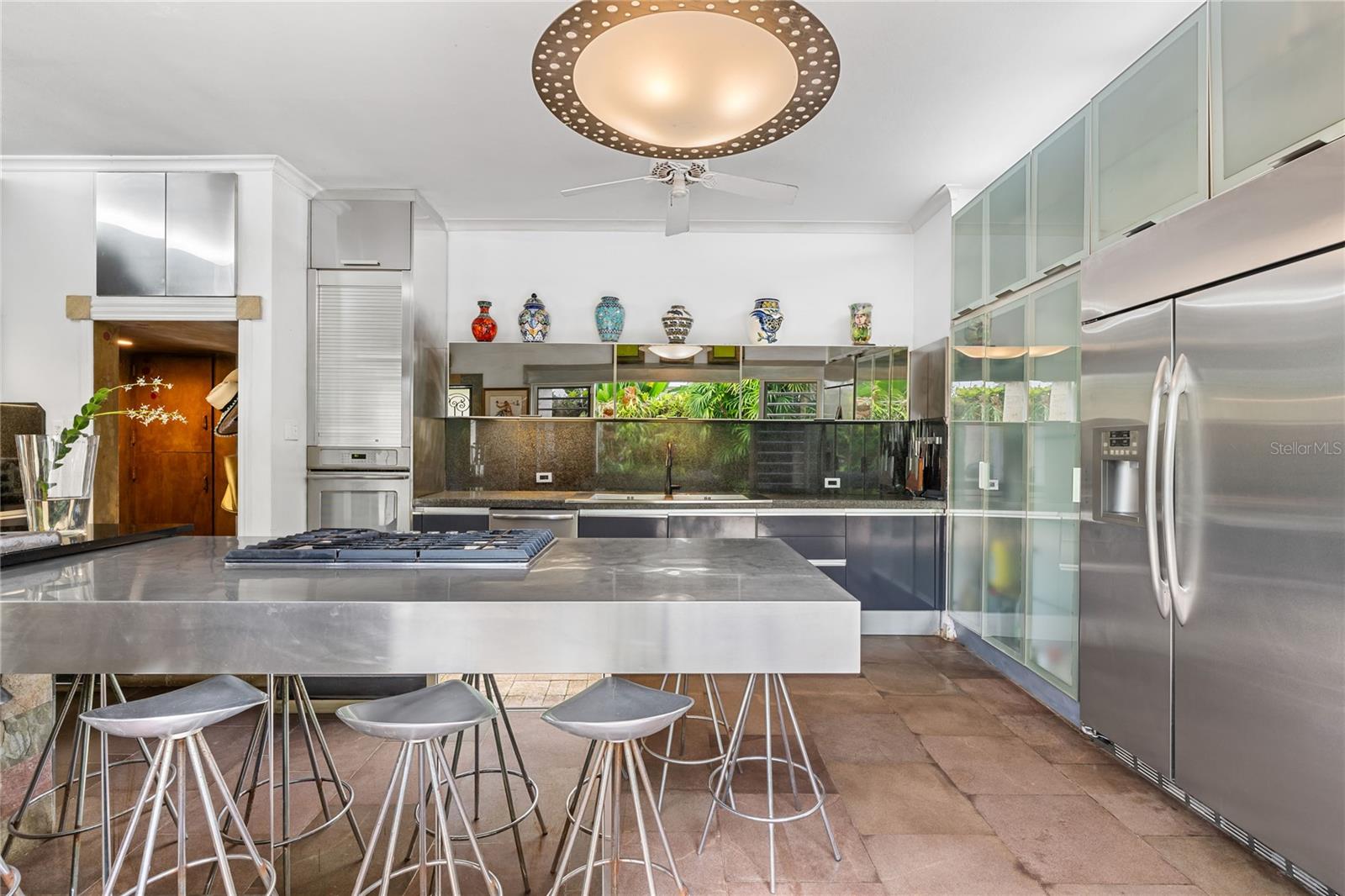 PR9116969 Property Photo