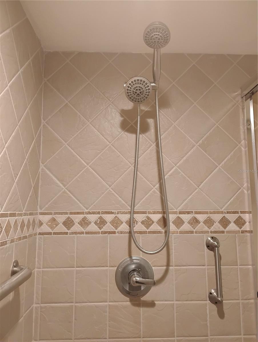 17 HUNTLEY CT, HAINES CITY, FL, 33844