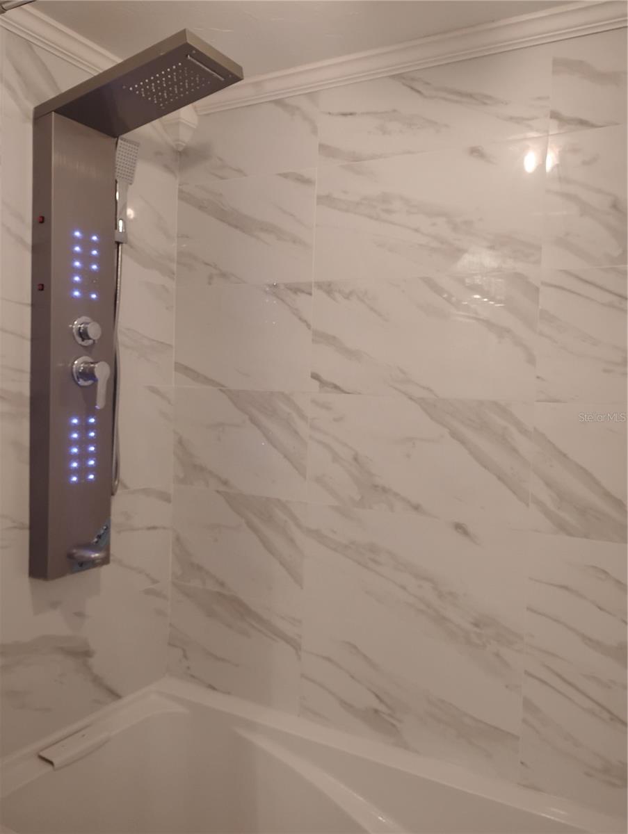 17 HUNTLEY CT, HAINES CITY, FL, 33844